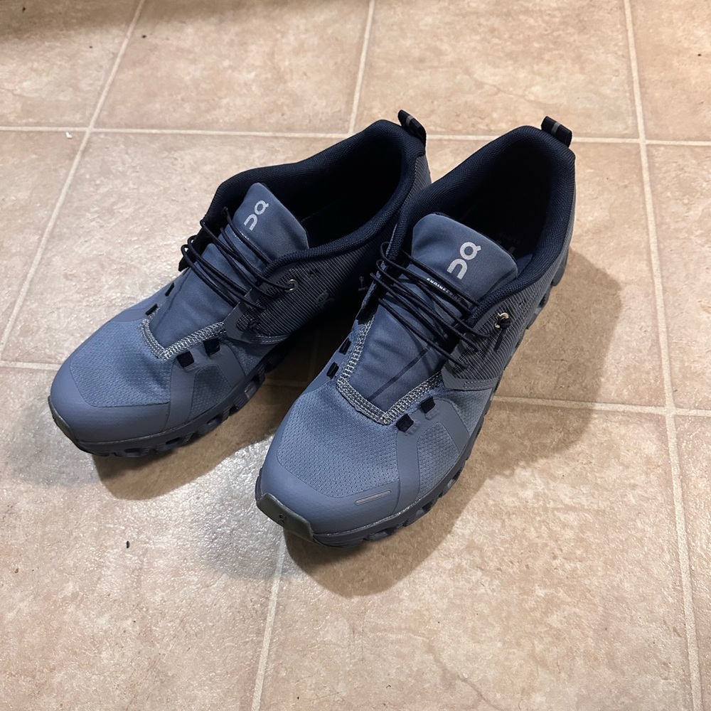 On Running Men's Dark Blue Athletic Shoes